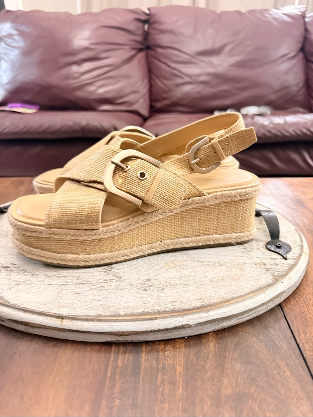 Marc Fisher LTD Beige Espadrille Platform Sandals Size 8.5